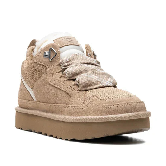 حذاء رياضي نسائي من Ugg، لون جملي 