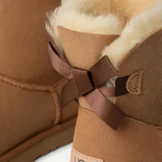 Sale ! Women's Mini Bailey Bow II Boot