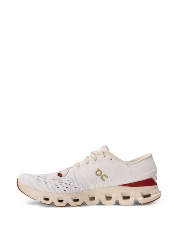 On Running Cloud X 4 sneakers