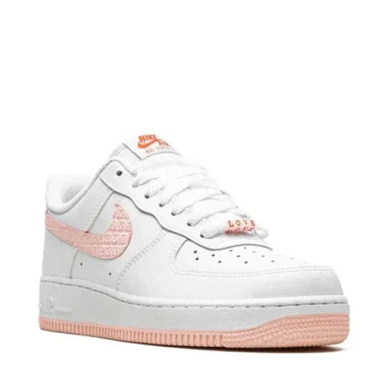 حذاء رياضي Air Force 1 Low "عيد الحب 2022"