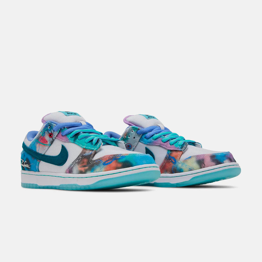Nike SB Dunk Low Futura Laboratories Bleached Aqua