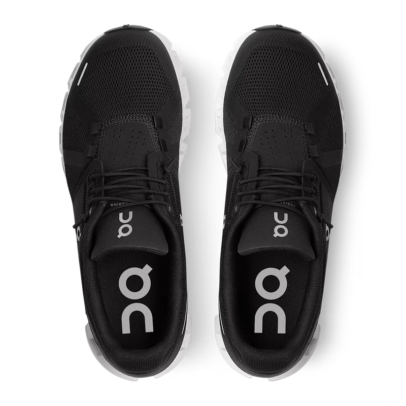 On Running Cloud 5 Black/White