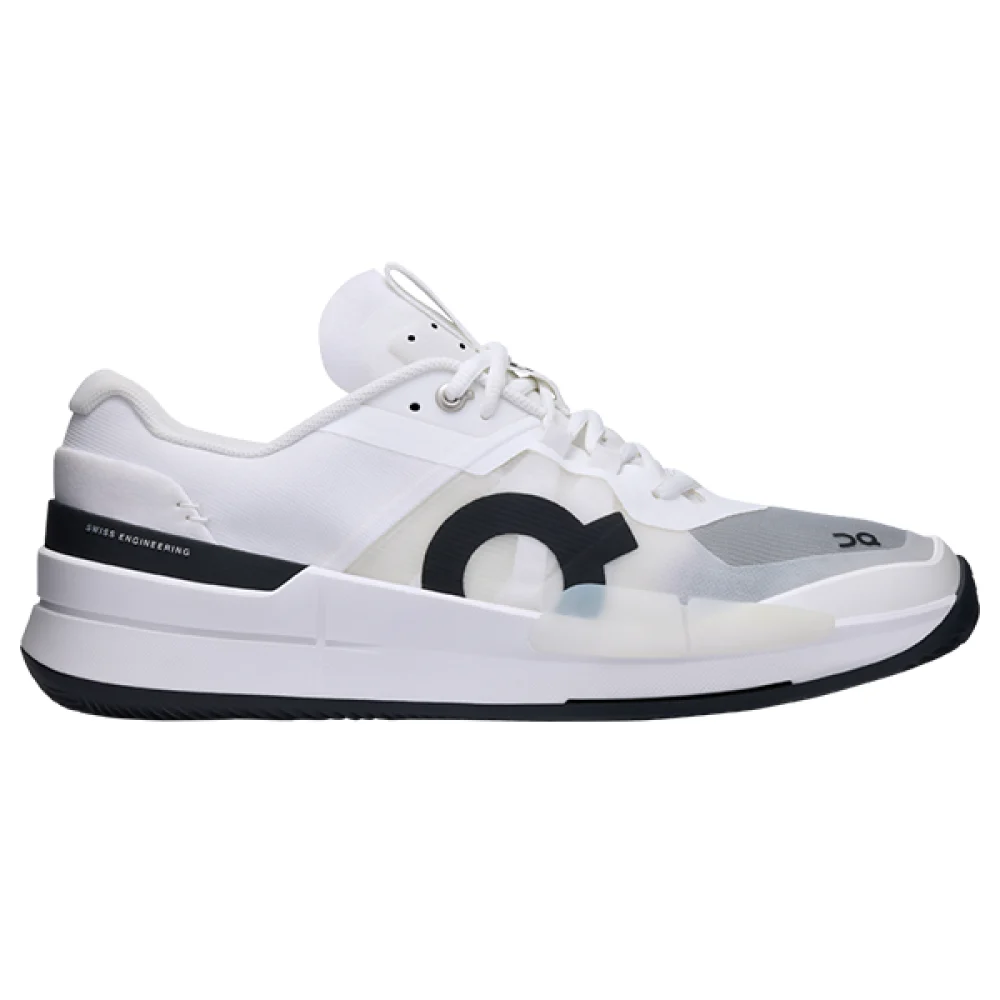 On THE ROGER 'Black White' (Unisex)