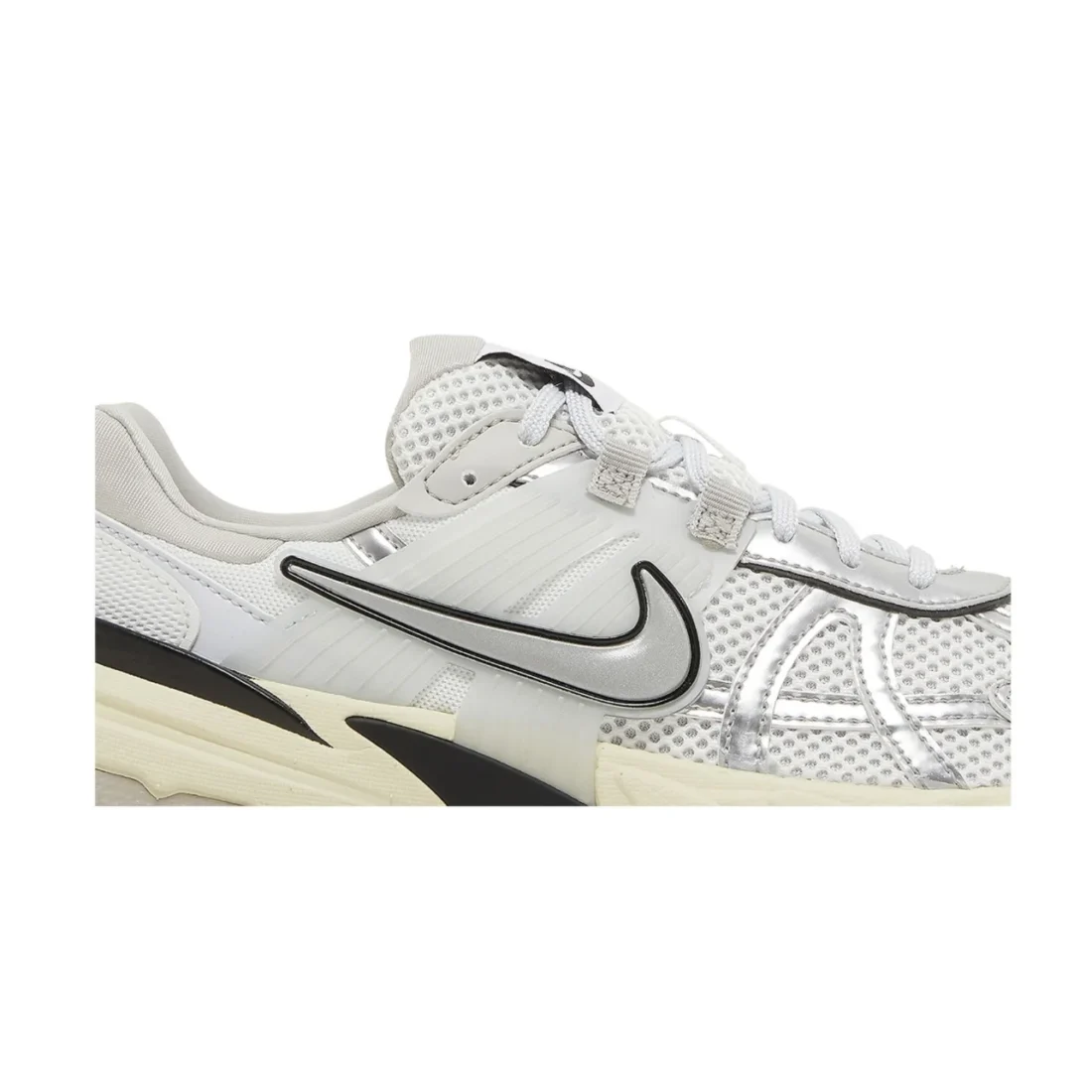 Nike V2K Run 'Summit White' (Women)
