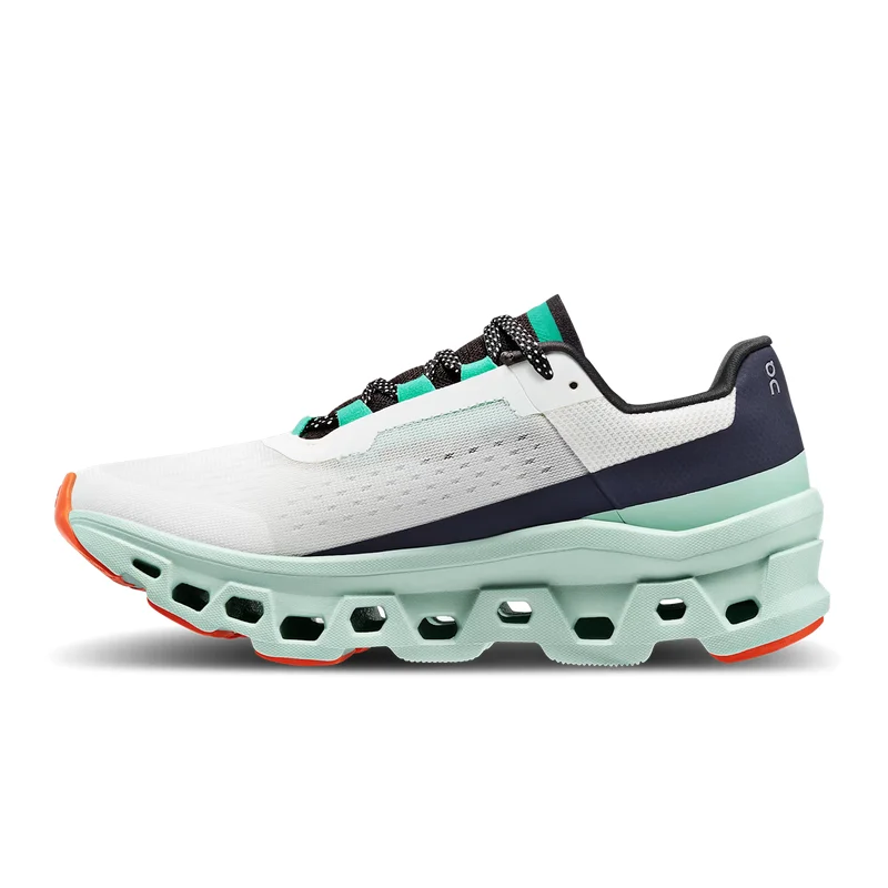 On Cloudmonster 'Undyed White Creek' (Women)